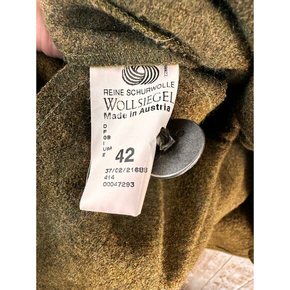 Giesswein Wool Sweater Womens 42 Olive Green Metal Tirol Coin Button Cardigan - Picture 8 of 10